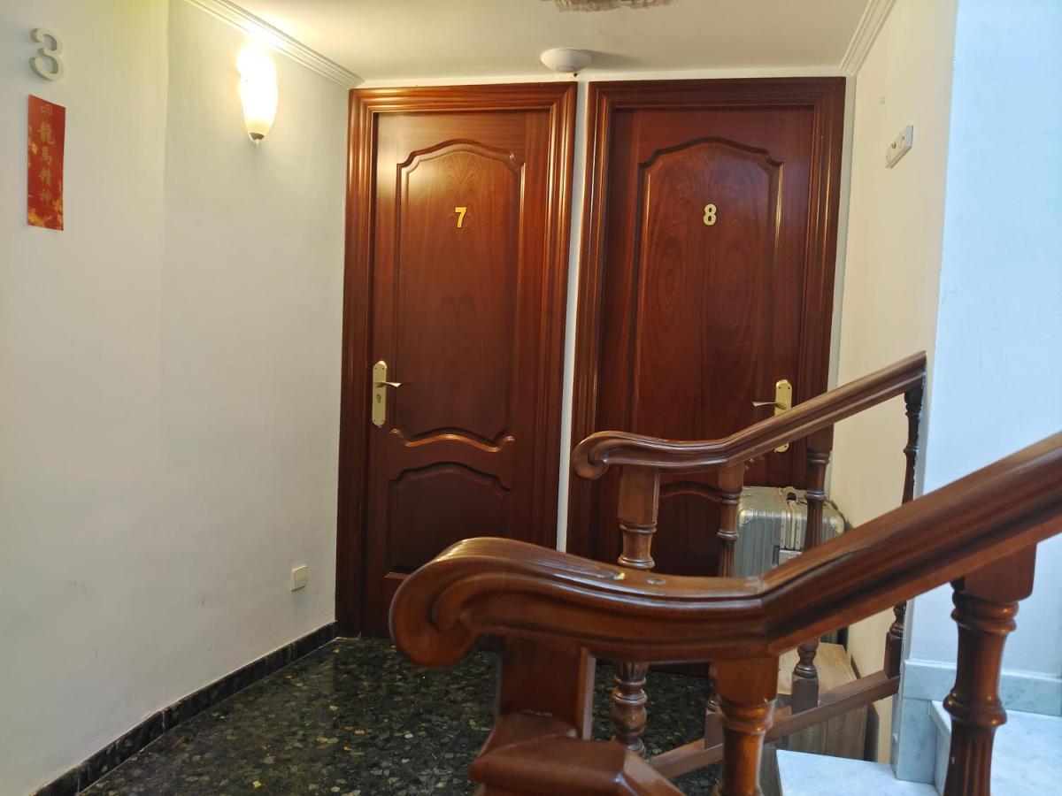 Hotel Fudodo舒适3 Beds L'Hospitalet de Llobregat Exterior foto